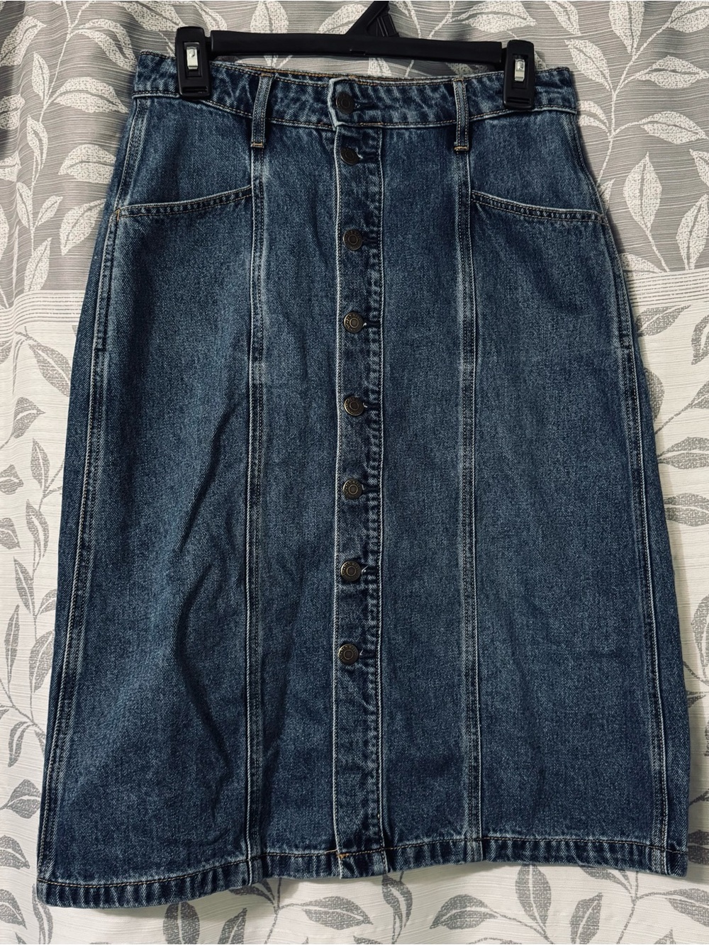 Old Navy Dark Blue Button Down Midi Denim Skirt